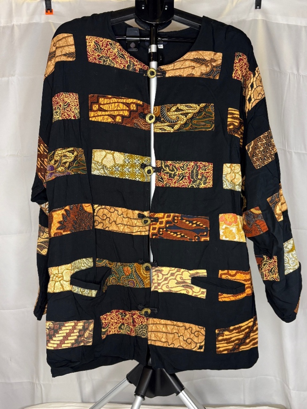 Blue Hand  Hand Made In Bali Traditional Patten Long Sleeve Button Shirt Sz M/L